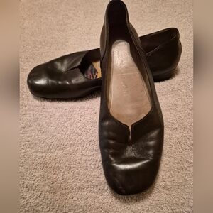Antonio Melani Leather Flats Brown Size 6.5 M – Dillard’s